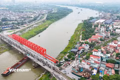 Hạn chế giao thông tuyến đường thủy nội địa trên sông Đuống đoạn qua Hà Nội