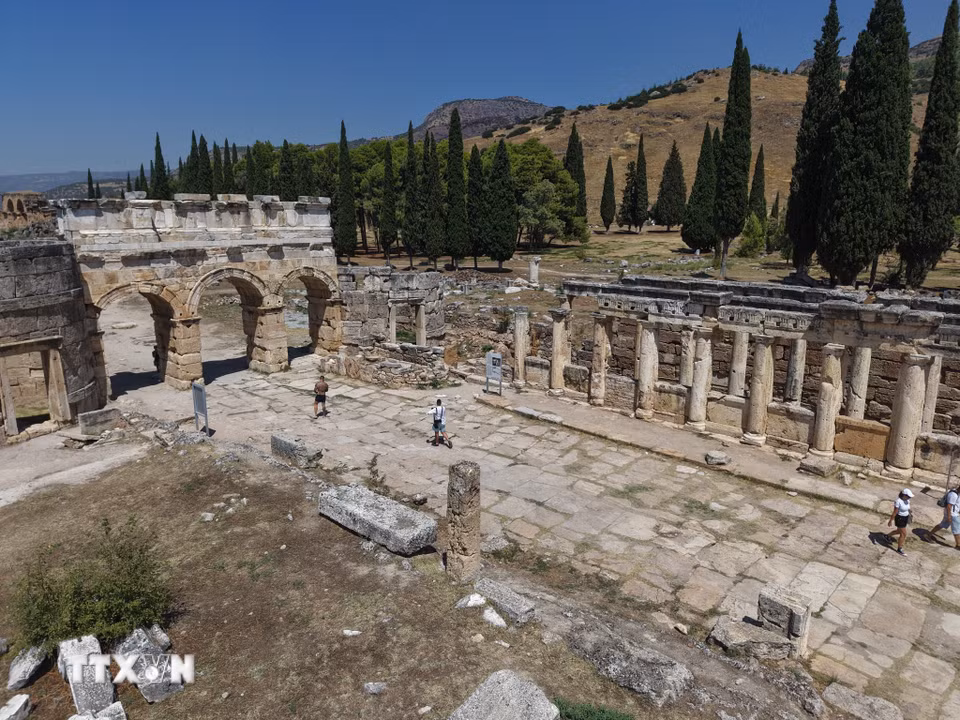 Quang cảnh thành cổ Hierapolis ở Denizli, Thổ Nhĩ Kỳ, ngày 25/8/2026. (Ảnh: THX/TTXVN phát)