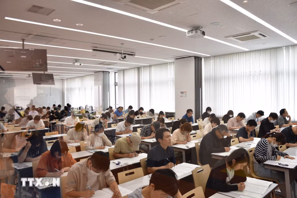 Hiệp hội Phổ cập, Giao lưu Ngôn ngữ các nước Đông Nam Á tại Nhật Bản tổ chức kỳ thi năng lực tiếng Việt lần thứ 7. (Ảnh: Nguyễn Tuyến/TTXVN)