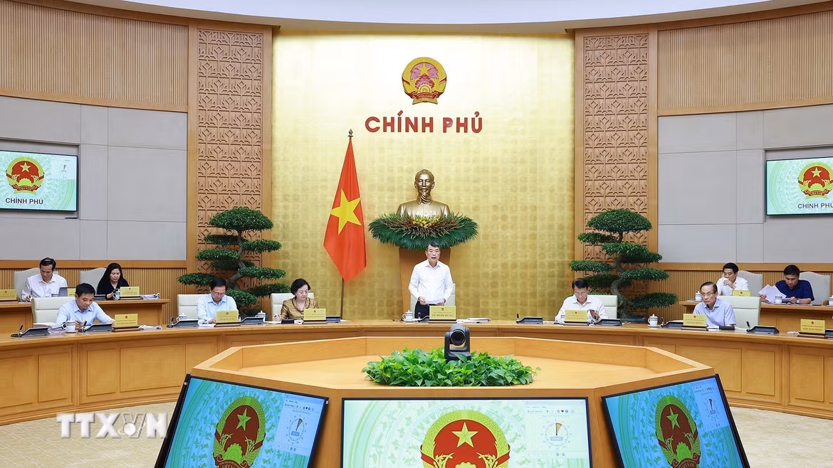 Thủ tướng Lê Minh Hưng chủ trì Phiên họp Chính phủ chuyên đề về xây dựng pháp luật tháng 9 năm 2026. (Ảnh: Dương Giang/TTXVN)