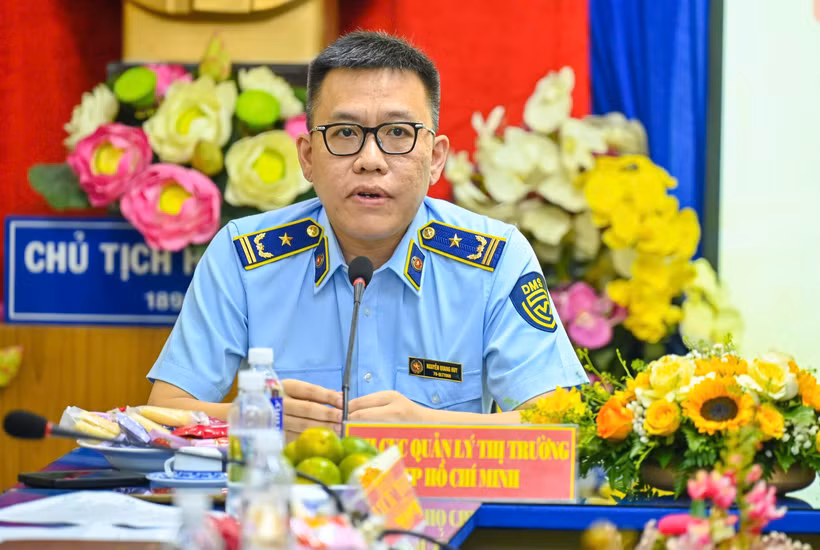 Quét mã QR ra nguồn gốc từng lon sữa: Xu hướng minh bạch thời công nghệ