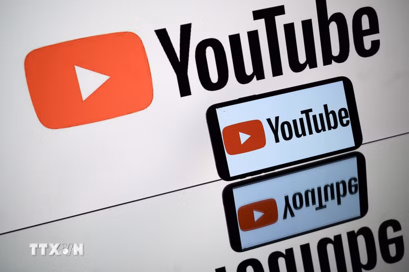 Biểu tượng của YouTube. (Ảnh: AFP/TTXVN)