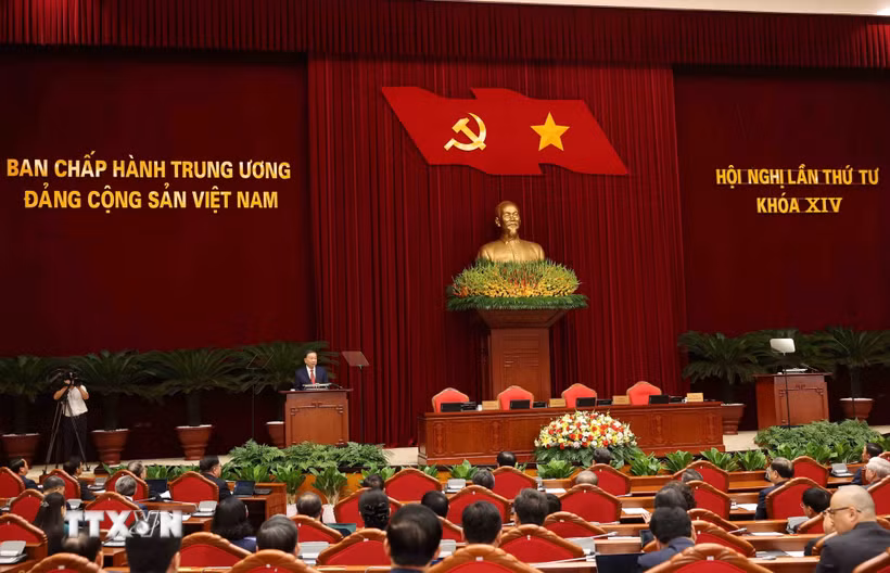 Tổng Bí thư, Chủ tịch nước Tô Lâm phát biểu bế mạc Hội nghị lần thứ tư Ban Chấp hành Trung ương Đảng khóa XIV. (Ảnh: Thống Nhất/TTXVN)