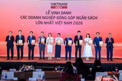200 doanh nghiệp lớn nhất Việt Nam nộp hơn 989 nghìn tỷ đồng, trong đó 20 doanh nghiệp hàng đầu đóng góp gần 62% tổng số thu ngân sách. (Ảnh: Vietnam+)