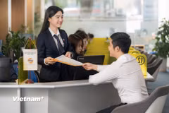 Thị trường đóng cửa, VN-Index tiệm cận mốc 1.700 điểm khi tăng 12,53 điểm lên đóng cửa ở 1.697,83 điểm. (Ảnh: Vietnam+)