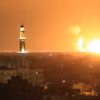 Khói lửa bốc lên sau cuộc không kích do Israel tiến hành tại Dải Gaza ngày 9/5/2023. (Ảnh: THX/TTXVN)