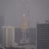 Khói mù bao trùm thủ đô Bangkok (Thái Lan) ngày 18/4/2023. (Ảnh: AFP/TTXVN)