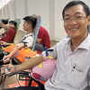 Anh Nguyễn Văn Dương tham gia hiến máu nhân đạo lần thứ 63 tại thành phố Rạch Giá, tỉnh Kiên Giang vào tháng 7/2024. (Ảnh: Lê Sen/TTXVN)