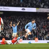 Stone giúp Man City hòa kịch tính trước Arsenal. (Nguồn: Getty Images)
