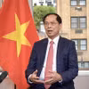 Phó Thủ tướng, Bộ trưởng Ngoại giao Bùi Thanh Sơn trả lời phỏng vấn về chuyến công tác của Tổng Bí thư, Chủ tịch nước Tô Lâm tới Mông Cổ, Iceland và Pháp. (Ảnh: TTXVN phát)