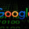 Biểu tượng của Google trên màn hình máy tính bảng. (Ảnh: AFP/TTXVN)