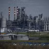 Cơ sở lọc dầu của Tập đoàn Gazprom ở ngoại ô Moskva, Nga. (Ảnh: AFP/TTXVN)