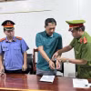 Nguyên chủ tịch xã Cửa Cạn, thành phố Phú Quốc Du Việt Thanh bị công an bắt vì nhận hối lộ. (Ảnh: Công an cung cấp)