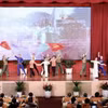 Chương trình văn nghệ chào mừng lễ kỷ niệm. (Ảnh: Lâm Khánh/TTXVN)