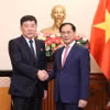 Phó Thủ tướng, Bộ trưởng Ngoại giao Bùi Thanh Sơn tiếp Thứ trưởng Ngoại giao Triều Tiên Pak Sang Gil. (Ảnh: An Đăng/TTXVN)