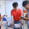 Đông đảo đoàn viên thanh niên, người lao động tham gia tìm việc tại ngày hội kết nối việc làm tại Thành phố Hồ Chí Minh. (Ảnh: Thanh Vũ/TTXVN)