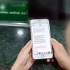 Đăng ký online mua vàng miếng SJC tại Vietcombank. (Ảnh: TTXVN phát)