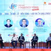 Các đại biểu chia sẻ thông tin tại diễn đàn. (Ảnh: TTXVN phát)
