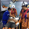 Kịp thời đưa ngư dân gặp nạn trên vùng biển Trường Sa vào bờ cấp cứu