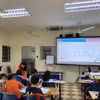 Lớp học Tiếng Việt ở Đại sứ quán Việt Nam tại Malaysia. (Ảnh: TTXVN phát)