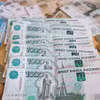 Đồng ruble của Nga trượt qua ngưỡng 100 ruble đổi 1 USD 