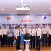 Lãnh đạo Trung ương Đoàn và VNPT khai trương cổng Hệ thống quản lý văn bản, điều hành công việc. (Ảnh: T.Q/Vietnam+)