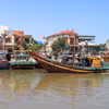Tàu, thuyền của ngư dân Diễn Ngọc (huyện Diễn Châu, tỉnh Nghệ An) vừa cập bến. (Ảnh minh họa: Xuân Tiến/TTXVN)