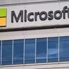 Biểu tượng của Microsoft tại văn phòng ở Chevy Chase, Maryland (Mỹ). (Ảnh: AFP/TTXVN)
