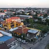 Chùa Diệu Giác nằm cạnh một ngã tư đường ở thành phố Kaysone Phomvihane, tỉnh Savannekhet. (Ảnh: Đỗ Bá Thành/TTXVN) 