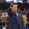 Cựu Tổng thống Mỹ Donald Trump tại Đại hội toàn quốc của đảng Cộng hòa ở Milwaukee, bang Wisconsin, ngày 17/7/2024. (Ảnh: THX/TTXVN)