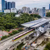 Đoàn tàu dự án đường sắt đô thị Nhổn-Ga Hà Nội được vận hành, khai thác thương mại. (Ảnh: PV/Vietnam+)