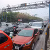 Giao thông chiều cuối năm: Bến xe, tuyến đi cửa ngõ đông nhưng không tắc 