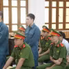 Các bị cáo tại phiên tòa. (Nguồn: Pháp luật Thành phố Hồ Chí Minh)