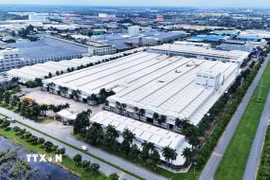 Khu công nghiệp Vĩnh Lộc 2, huyện Bến Lức, tỉnh Long An, nằm giáp ranh với huyện Bình Chánh, Thành phố Hồ Chí Minh. (Ảnh: Hồng Đạt/TTXVN)