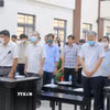 Các bị cáo tại phiên tòa sơ thẩm ngày 28/1/2026. (Ảnh: Công Mạo/TTXVN)