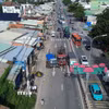 Vụ tai nạn nghiêm trọng trên Quốc lộ 22B, khiến một người tử vong, giao thông trên tuyến ùn tắc nhiều km. (Ảnh: TTXVN phát) 