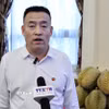 Ông Lý Hạ Bằng, Giám đốc Bộ phận lựa chọn sản phẩm chuỗi cung ứng của Công ty Trách nhiệm hữu hạn Dịch vụ ăn uống Kinghey Hà Bắc, Trung Quốc. Ảnh: Quang Hưng/TTXVN)