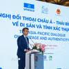 Ông Jonathan Wallace Baker, Trưởng Đại diện UNESCO tại Việt Nam phát biểu tại hội nghị. (Ảnh: Khánh Hòa/TTXVN)
