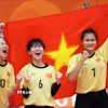 (Từ trái sang) Nguyễn Thị Khánh Ly, Nguyễn Thị Thu Trang và Lê Thị Hồng Liên vui mừng sau khi giành chiến thắng trong trận chung kết nội dung đôi nữ, môn Cầu mây tại ASIAD 2026, ngày 29/9/2026. (Ảnh: THX/TTXVN phát)