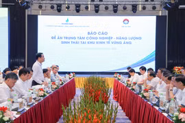 hợp tác giữa Tập đoàn Công nghiệp-Năng lượng Quốc gia Việt Nam (Petrovietnam) và tỉnh Hà Tĩnh. (Ảnh: CTV)