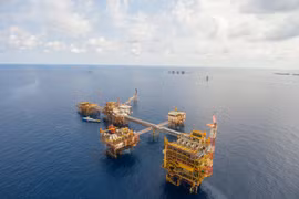 Trải qua 50 năm hình thành và phát triển, Petrovietnam đã làm chủ các công nghệ từ thăm dò, khai thác đến chế biến, chế tạo các sản phẩm trong cả một chuỗi giá trị của Hệ sinh thái Petrovietnam. (Ảnh: PV/Vietnam+)