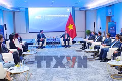 Thủ tướng Lê Minh Hưng tiếp Giám đốc điều hành WEF 