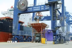 Cảng Container quốc tế Cái Lân. (Ảnh: TTXVN phát)