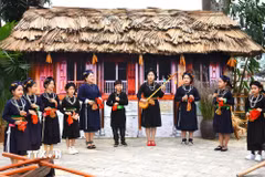 Tái hiện làn điệu hát Khắp cọi - một loại hình dân ca của dân tộc Tày. (Ảnh: Tuấn Anh/TTXVN)