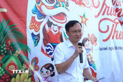 Đại sứ Việt Nam tại Israel Nguyễn Kỳ Sơn phát biểu tại chương trình. (Ảnh: Thanh Bình/TTXVN)