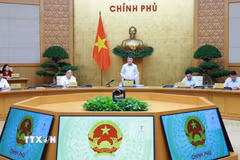 Thủ tướng Lê Minh Hưng chủ trì Phiên họp Chính phủ thường kỳ tháng 8 năm 2026. (Ảnh: Dương Giang/TTXVN)