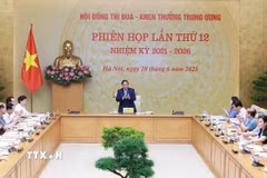Thủ tướng Phạm Minh Chính chủ trì phiên họp lần thứ 12 của Hội đồng Thi đua-Khen thưởng Trung ương. (Ảnh: Dương Giang/TTXVN)