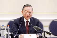 Tổng Bí thư, Chủ tịch nước Tô Lâm phát biểu tại buổi gặp gỡ chuyên gia, trí thức người Việt Nam tại Bỉ và Luxembourg. (Ảnh: Thống Nhất/TTXVN)