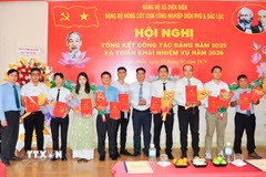 Đảng ủy Nòng cốt Cụm công nghiệp Diên Phú và Đắc Lộc (xã Diên Điền, tỉnh Khánh Hòa) tổng kết công tác Đảng. (Ảnh: TTXVN phát)