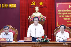 Ông Nguyễn Xuân Thắng - Ủy viên Bộ Chính trị, Giám đốc Học viện Chính trị Quốc gia Hồ Chí Minh, Chủ tịch Hội đồng Lý luận Trung ương, phát biểu kết luận buổi làm việc. (Nguồn: Báo Bình Định)
